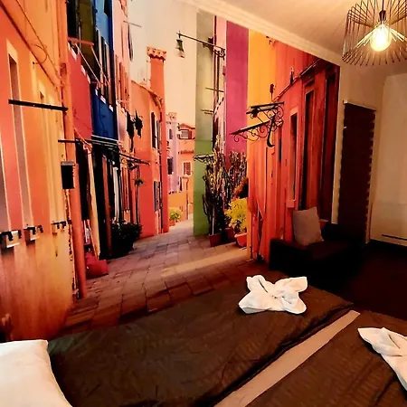 Kikoeto Setany I. Apartament