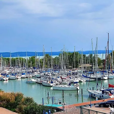 Lägenhet Kikoeto Setany I. Balatonszárszó