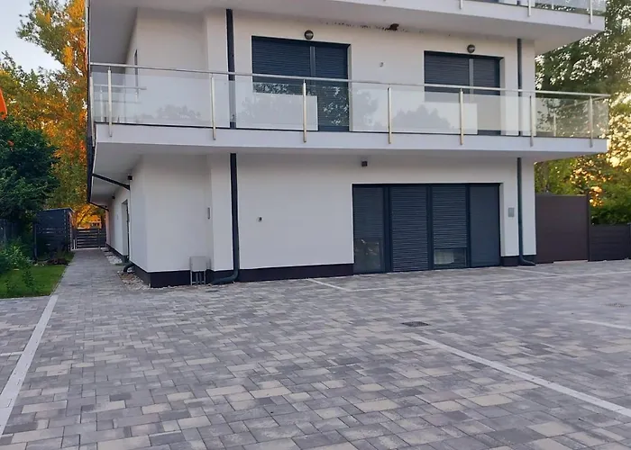 Kikoeto Setany I. * Balatonszárszó