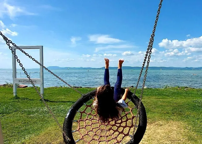 Kikoeto Setany I. דירה Balatonszárszó